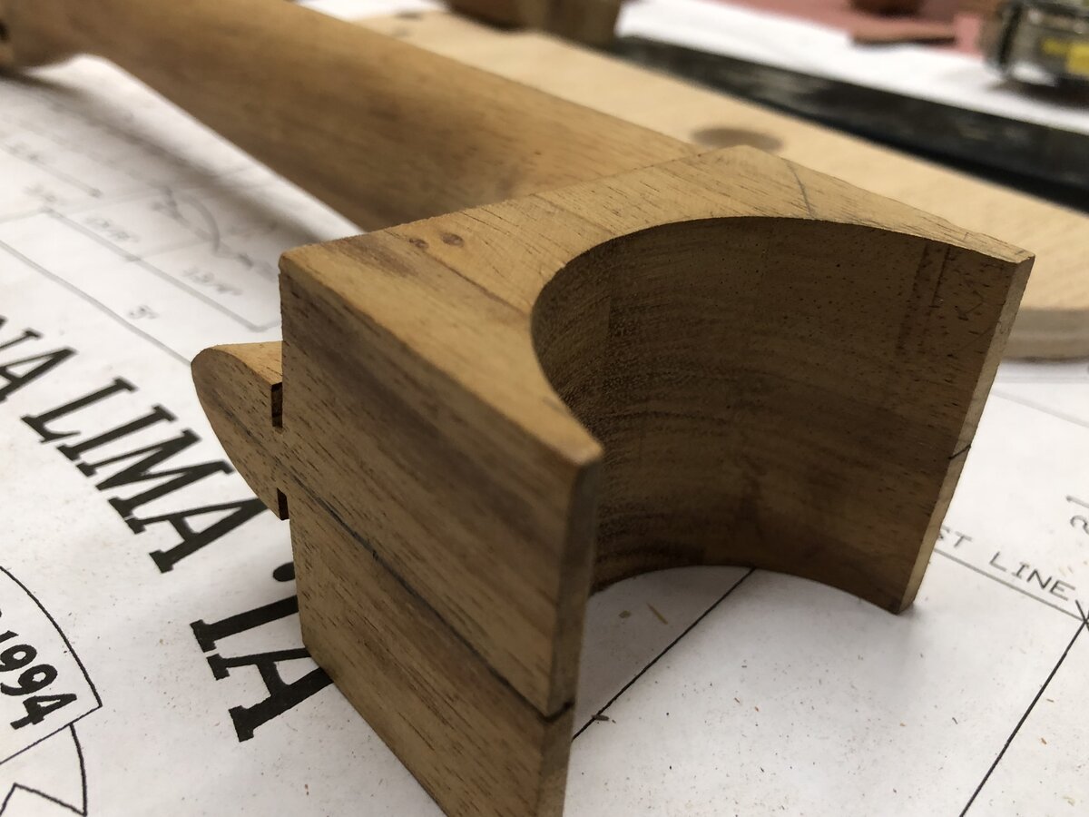 Neck heel joint carving